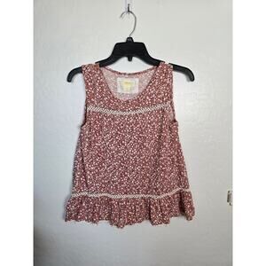 Meave crop overlay red flower top size xs